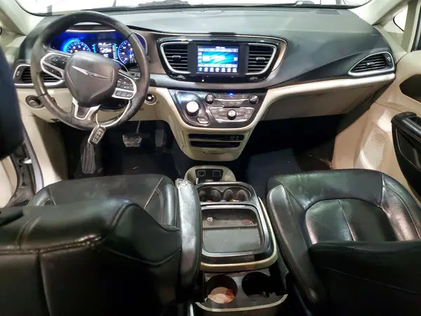 2C4RC1BGXJR120846 2018 CHRYSLER PACIFICA - Image 8