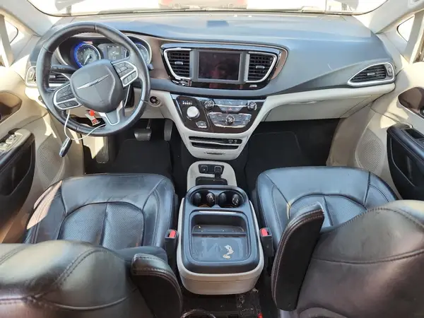 2C4RC1BGXJR124153 2018 CHRYSLER PACIFICA - Image 8