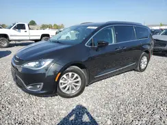 2C4RC1BGXJR127327 2018 CHRYSLER PACIFICA