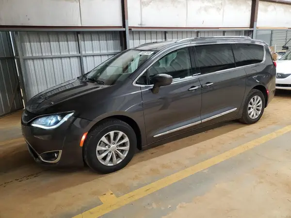 2C4RC1BGXJR128235 2018 CHRYSLER PACIFICA - Image 1