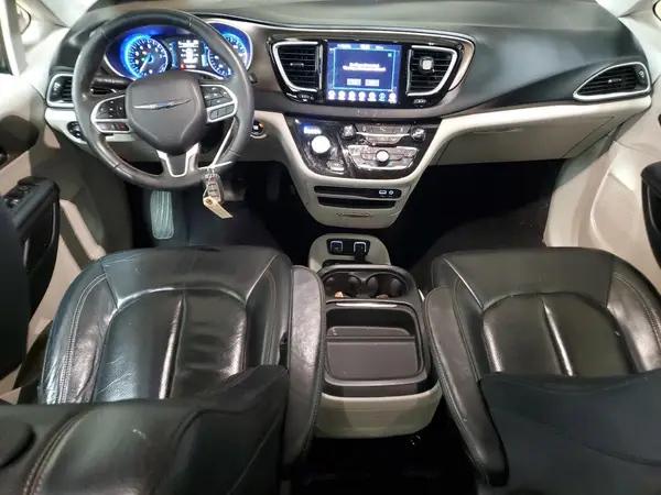2C4RC1BGXJR128235 2018 CHRYSLER PACIFICA - Image 8