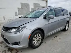 2C4RC1BGXJR141762 2018 CHRYSLER PACIFICA