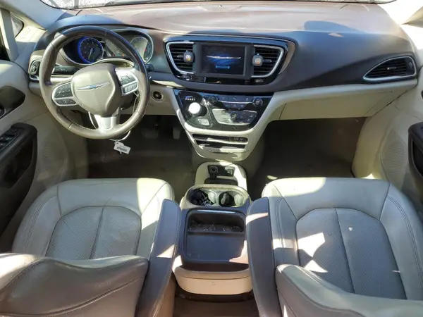 2C4RC1BGXJR141986 2018 CHRYSLER PACIFICA - Image 8