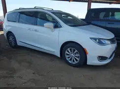 2C4RC1BGXJR144046 2018 CHRYSLER PACIFICA