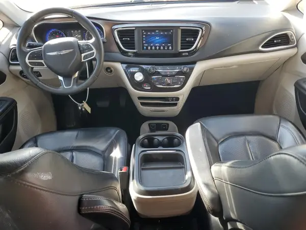 2C4RC1BGXJR144628 2018 CHRYSLER PACIFICA - Image 8