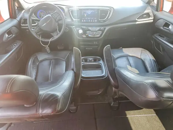 2C4RC1BGXJR187320 2018 CHRYSLER PACIFICA - Image 8