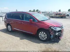 2C4RC1BGXJR192744 2018 CHRYSLER PACIFICA