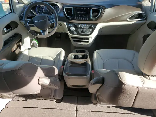 2C4RC1BGXJR197636 2018 CHRYSLER PACIFICA - Image 8