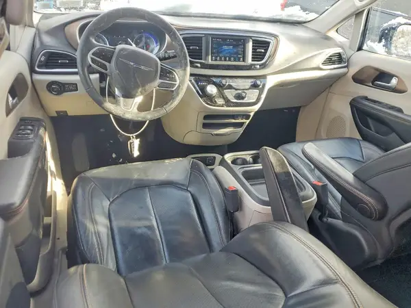 2C4RC1BGXJR204407 2018 CHRYSLER PACIFICA - Image 8
