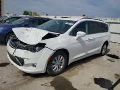2C4RC1BGXJR211521 2018 CHRYSLER PACIFICA
