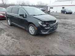 2C4RC1BGXJR212314 2018 CHRYSLER PACIFICA