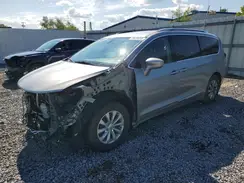 2C4RC1BGXJR217089 2018 CHRYSLER PACIFICA