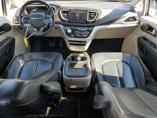 2C4RC1BGXJR217089 2018 CHRYSLER PACIFICA - Image 8