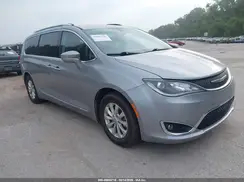 2C4RC1BGXJR217190 2018 CHRYSLER PACIFICA