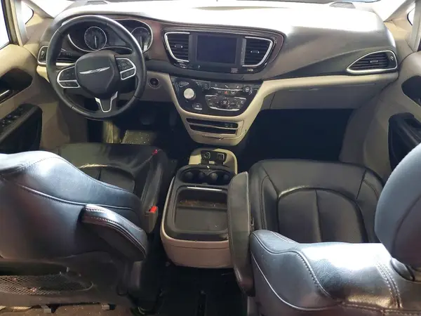 2C4RC1BGXJR234801 2018 CHRYSLER PACIFICA - Image 8