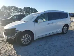 2C4RC1BGXJR246527 2018 CHRYSLER PACIFICA