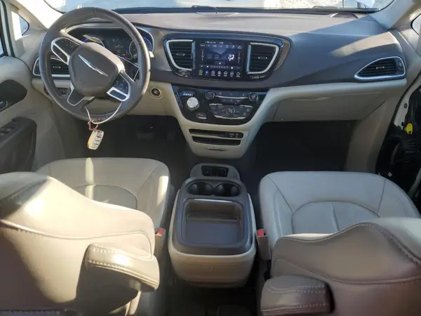2C4RC1BGXJR246527 2018 CHRYSLER PACIFICA - Image 8