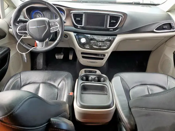 2C4RC1BGXJR252201 2018 CHRYSLER PACIFICA - Image 8