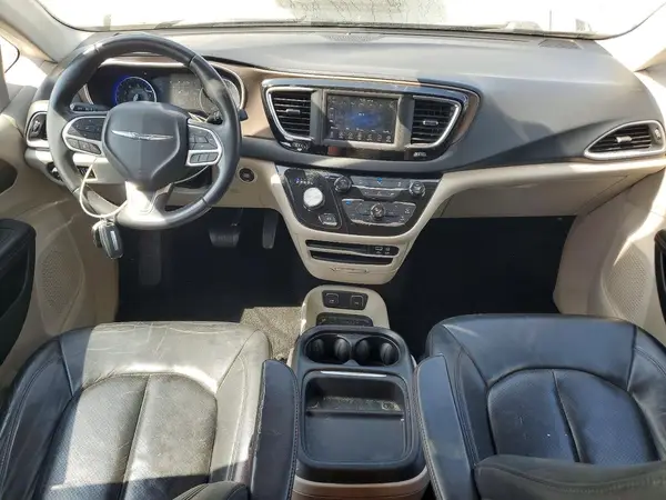 2C4RC1BGXJR258645 2018 CHRYSLER PACIFICA - Image 8