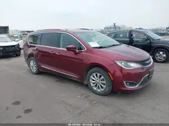 2C4RC1BGXJR261464 2018 CHRYSLER PACIFICA