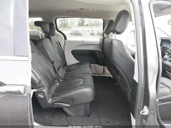 2C4RC1BGXJR280404 2018 CHRYSLER PACIFICA - Image 8