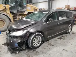 2C4RC1BGXJR280421 2018 CHRYSLER PACIFICA