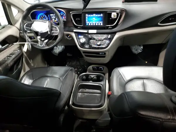 2C4RC1BGXJR280421 2018 CHRYSLER PACIFICA - Image 8