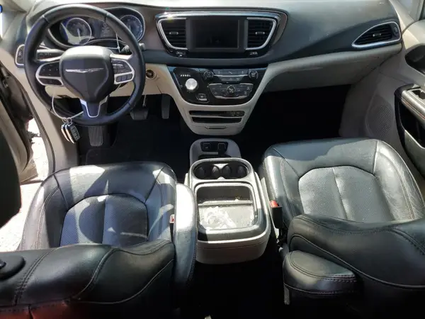 2C4RC1BGXJR290611 2018 CHRYSLER PACIFICA - Image 8