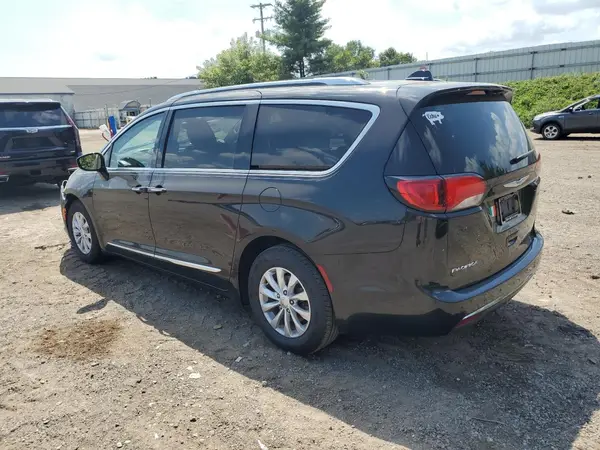 2C4RC1BGXJR293170 2018 CHRYSLER PACIFICA - Image 2