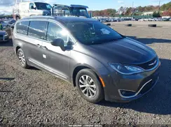 2C4RC1BGXJR294772 2018 CHRYSLER PACIFICA