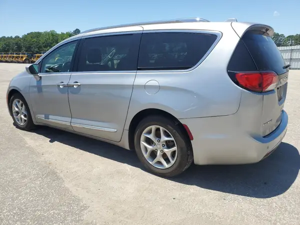2C4RC1BGXJR311960 2018 CHRYSLER PACIFICA - Image 2