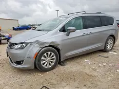 2C4RC1BGXJR316365 2018 CHRYSLER PACIFICA