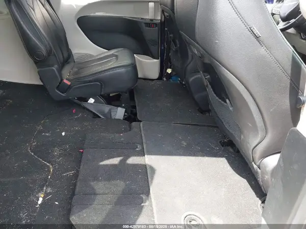 2C4RC1BGXJR350631 2018 CHRYSLER PACIFICA - Image 8