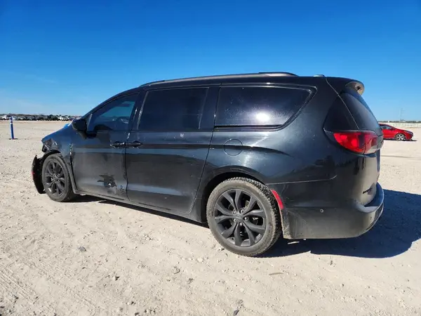 2C4RC1BGXJR350791 2018 CHRYSLER PACIFICA - Image 2