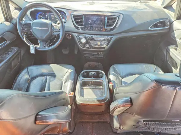 2C4RC1BGXJR350791 2018 CHRYSLER PACIFICA - Image 8