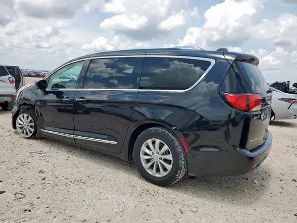 2C4RC1BGXJR351701 2018 CHRYSLER PACIFICA - Image 2