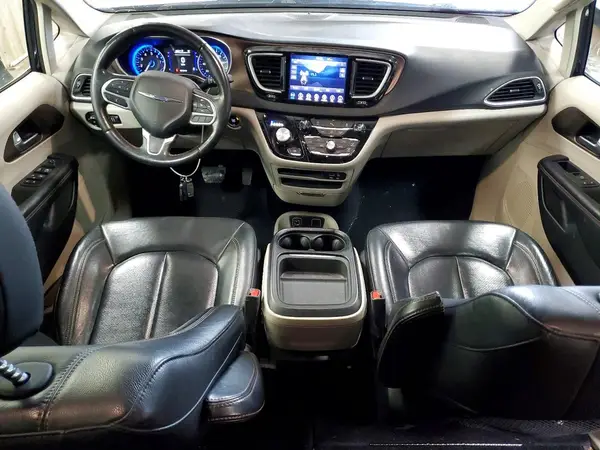 2C4RC1BGXKR507138 2019 CHRYSLER PACIFICA - Image 8