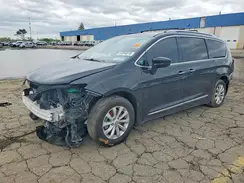 2C4RC1BGXKR526207 2019 CHRYSLER PACIFICA