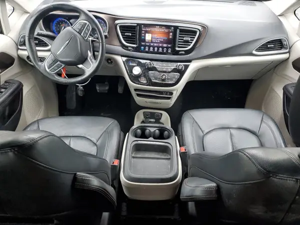 2C4RC1BGXKR528815 2019 CHRYSLER PACIFICA - Image 8