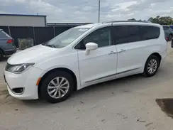 2C4RC1BGXKR561183 2019 CHRYSLER PACIFICA