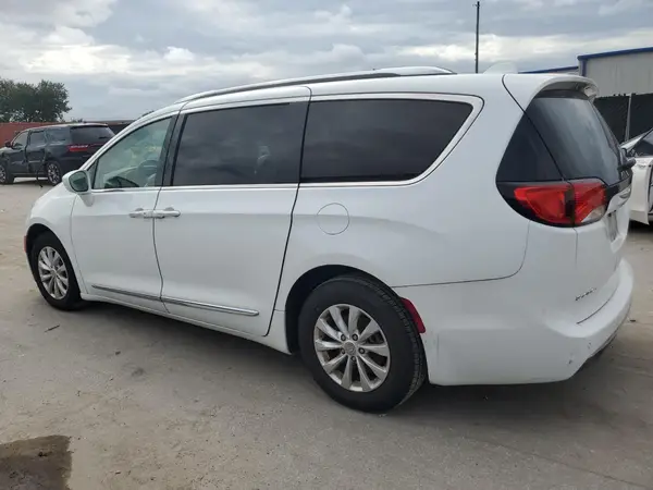 2C4RC1BGXKR561183 2019 CHRYSLER PACIFICA - Image 2