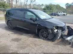 2C4RC1BGXKR570501 2019 CHRYSLER PACIFICA