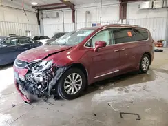 2C4RC1BGXKR624833 2019 CHRYSLER PACIFICA