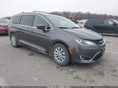 2C4RC1BGXKR625786 2019 CHRYSLER PACIFICA