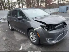 2C4RC1BGXKR625836 2019 CHRYSLER PACIFICA
