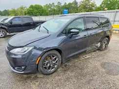 2C4RC1BGXKR629157 2019 CHRYSLER PACIFICA