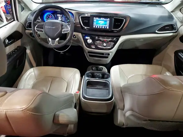2C4RC1BGXKR645018 2019 CHRYSLER PACIFICA - Image 8