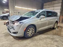 2C4RC1BGXKR651272 2019 CHRYSLER PACIFICA