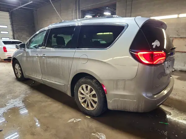2C4RC1BGXKR651272 2019 CHRYSLER PACIFICA - Image 2
