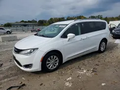 2C4RC1BGXKR651465 2019 CHRYSLER PACIFICA